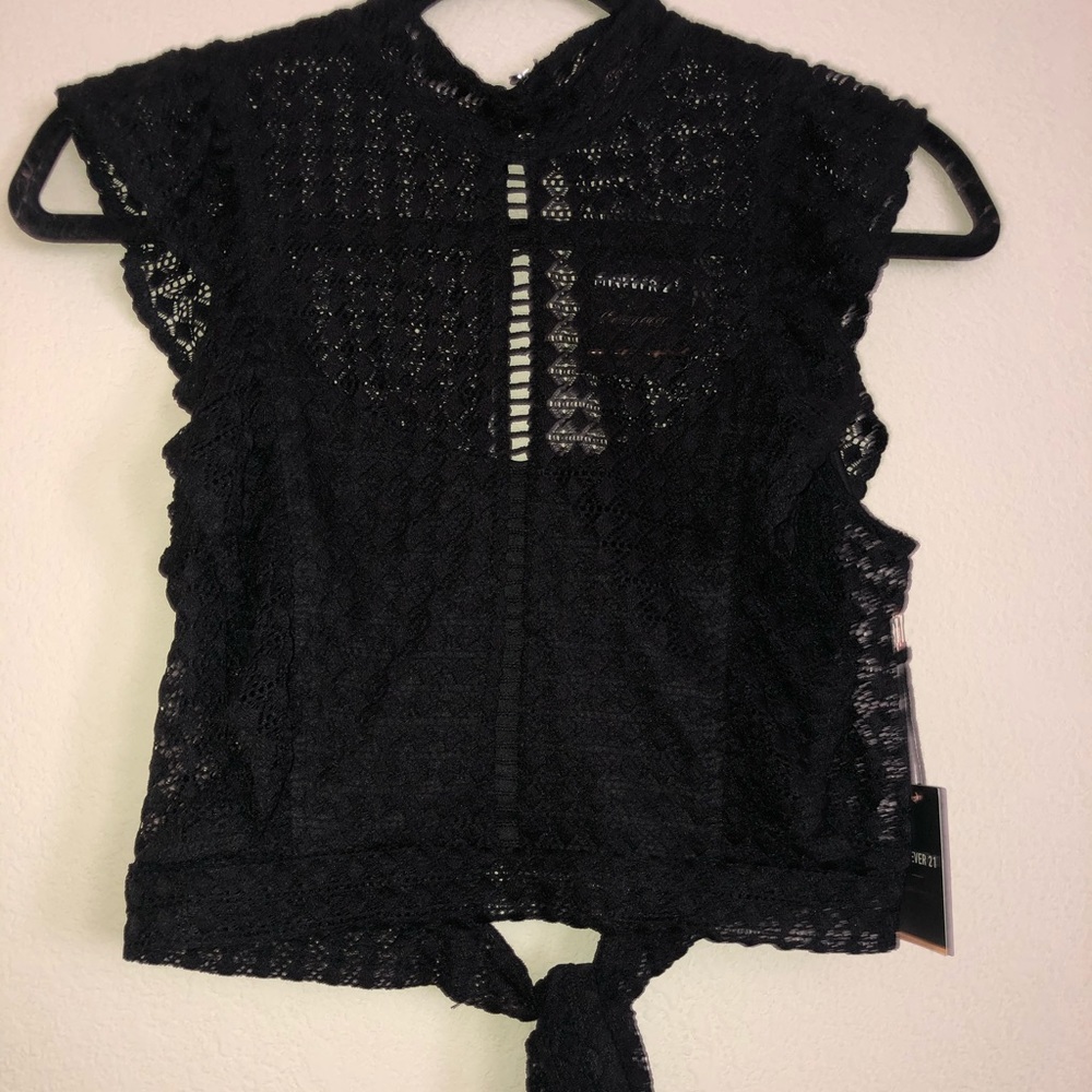 Women’s F21 laced top